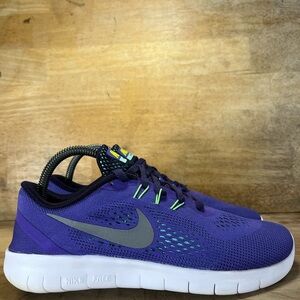 Nike Free RN Womens Sz 8.5 (7Y) Running Shoes Sneakers Purple Silver 833993-501